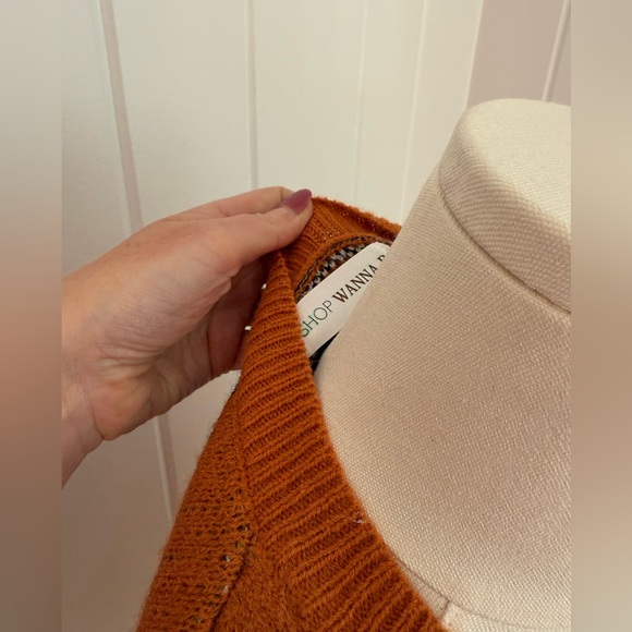 Cute Fall Sweater - Picture 4 of 4